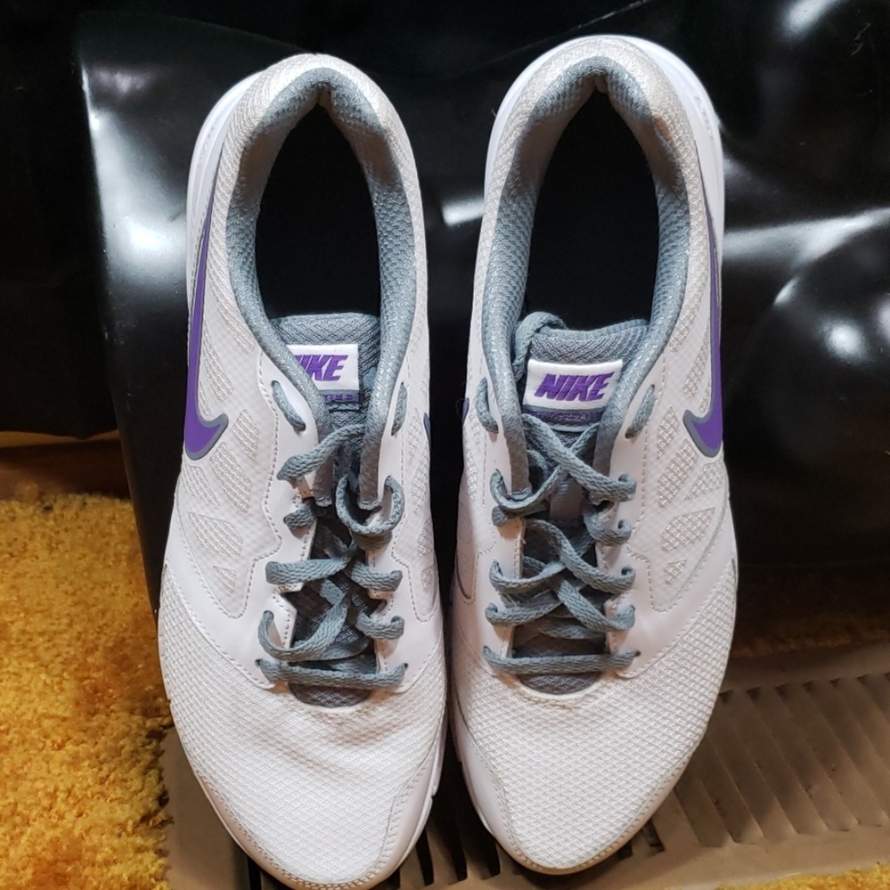 women's shoes size 11